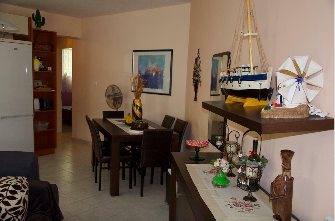 Chanioti Center Apartment Екстер'єр фото