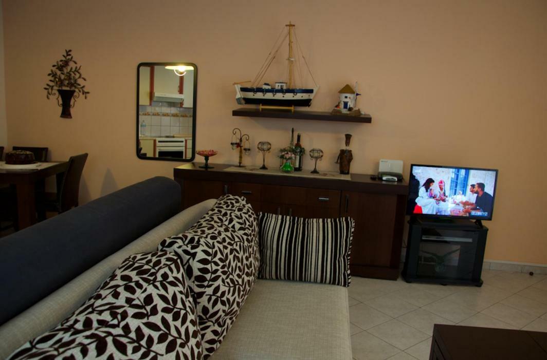 Chanioti Center Apartment Екстер'єр фото